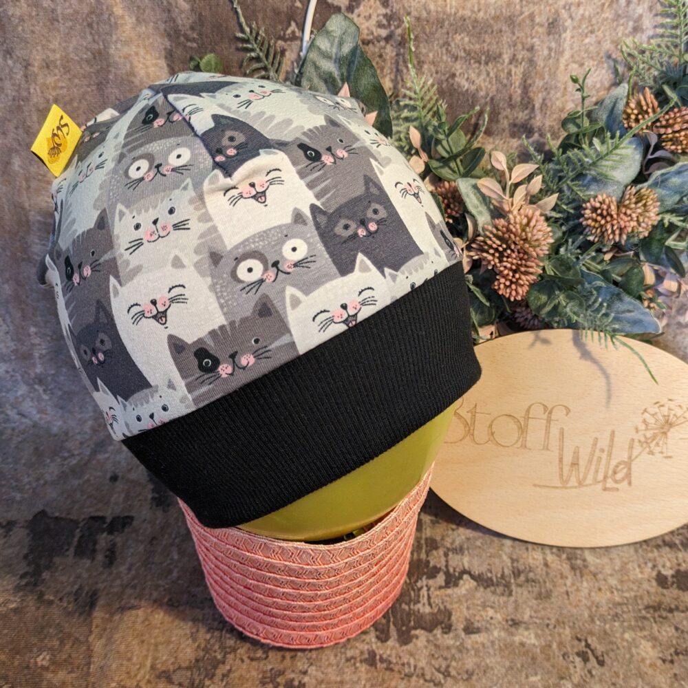 Bündchenhaube Cool Cats aus jersey mit lustigem Katzen-Motiv - mitwachsend