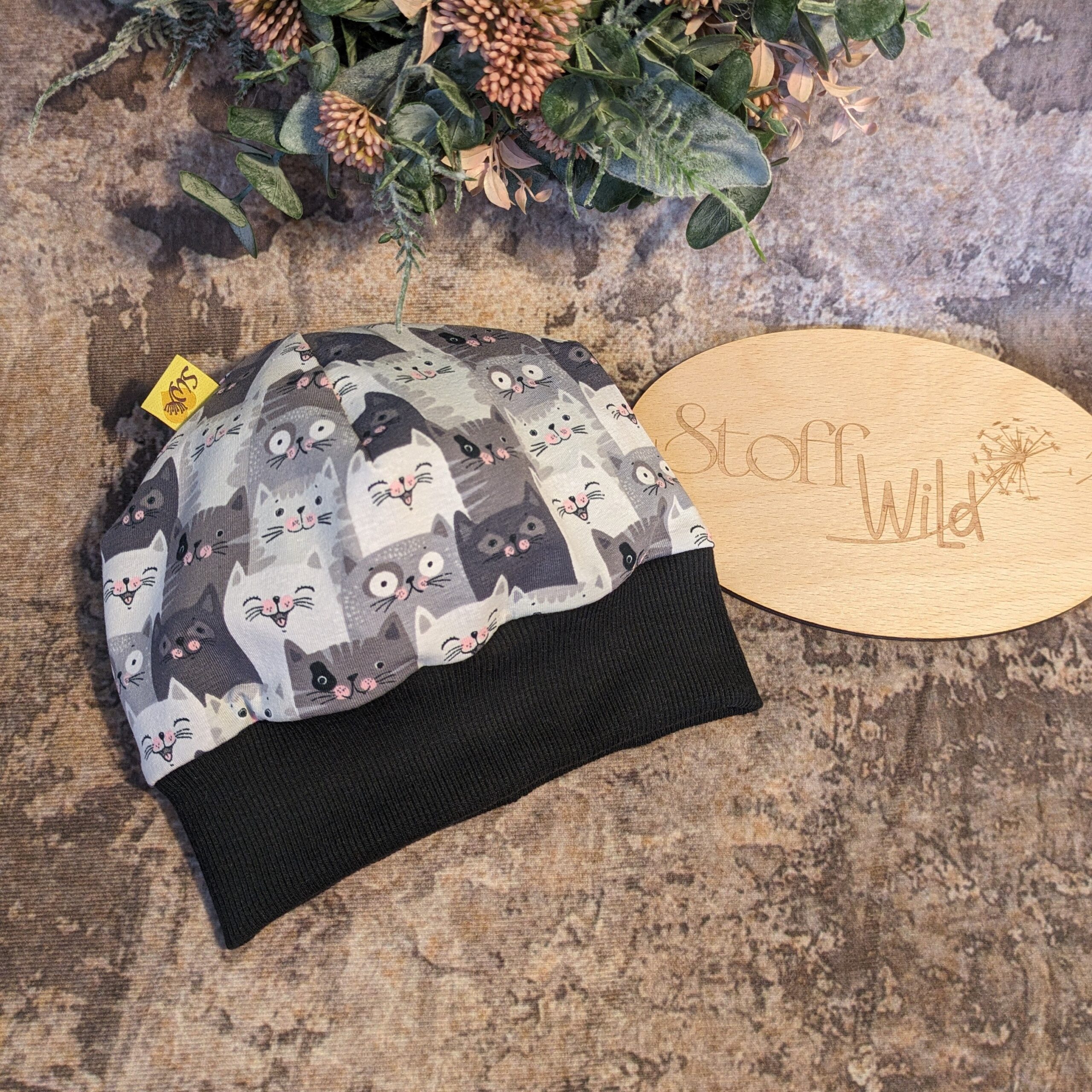 Bündchenhaube Cool Cats aus jersey mit lustigem Katzen-Motiv - mitwachsend