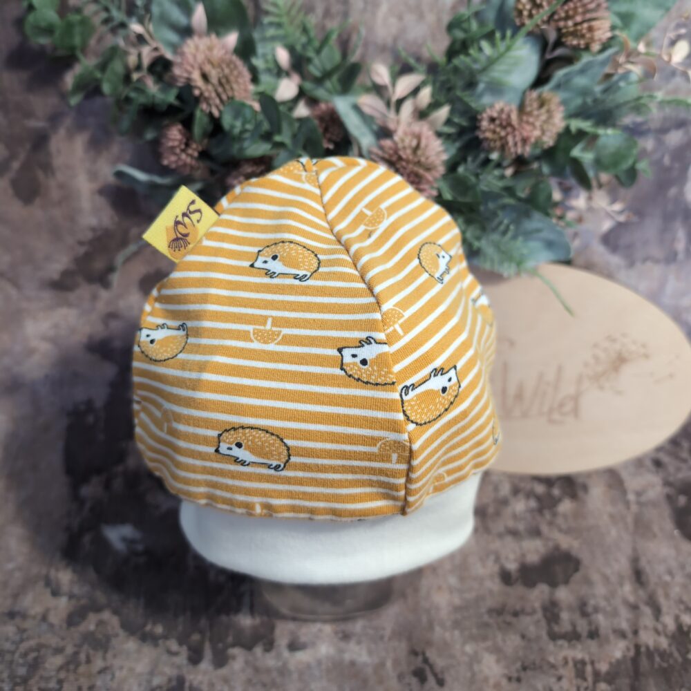 Bündchenhaube mit Igel-Motiv mit dehnbarem Bündchen - mitwachsend