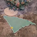 Baby-Musselin-Halstuch "Blumenstickerei altgrün/mint"