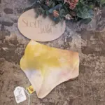 Baby-Wende-Halstuch Musselin "Batik braun/gelb" – Bild 5