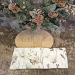 Knoten-Stirnband mit Schmetterlingen und Blumen aus Bio-Jersey oder Musselin, Größen 46–51 cm und 52–58 cm, auch ohne Knoten erhältlich, handgefertigt in Österreich