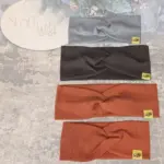 Knotenstirnband aus Ripp-Jersey, braun