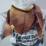 Musselin-Halstuch "Batikmuster braun" mit gelbem Saum, 65x65cm – Bild 5