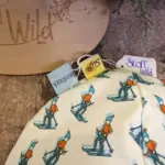 Skifahrer Beanie mit Ski Motiv aus Trevira Bioactive Polyester, Größen 46 bis 60 cm, handgefertigt in Österreich