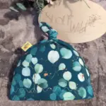 Knotenhaube Eukalyptus dunkel | für Neugeborene / Babys – Bild 3