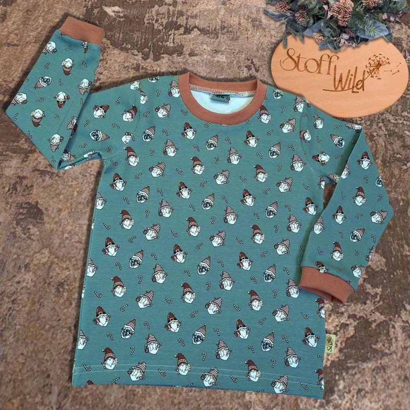 Wichtel Shirt Gr 86 mit Wichtel Köpfen in Rot-Weiß auf türkis mintgrünem Grund, rustfarbene Bündchen, handgefertigt aus weichem Stoff